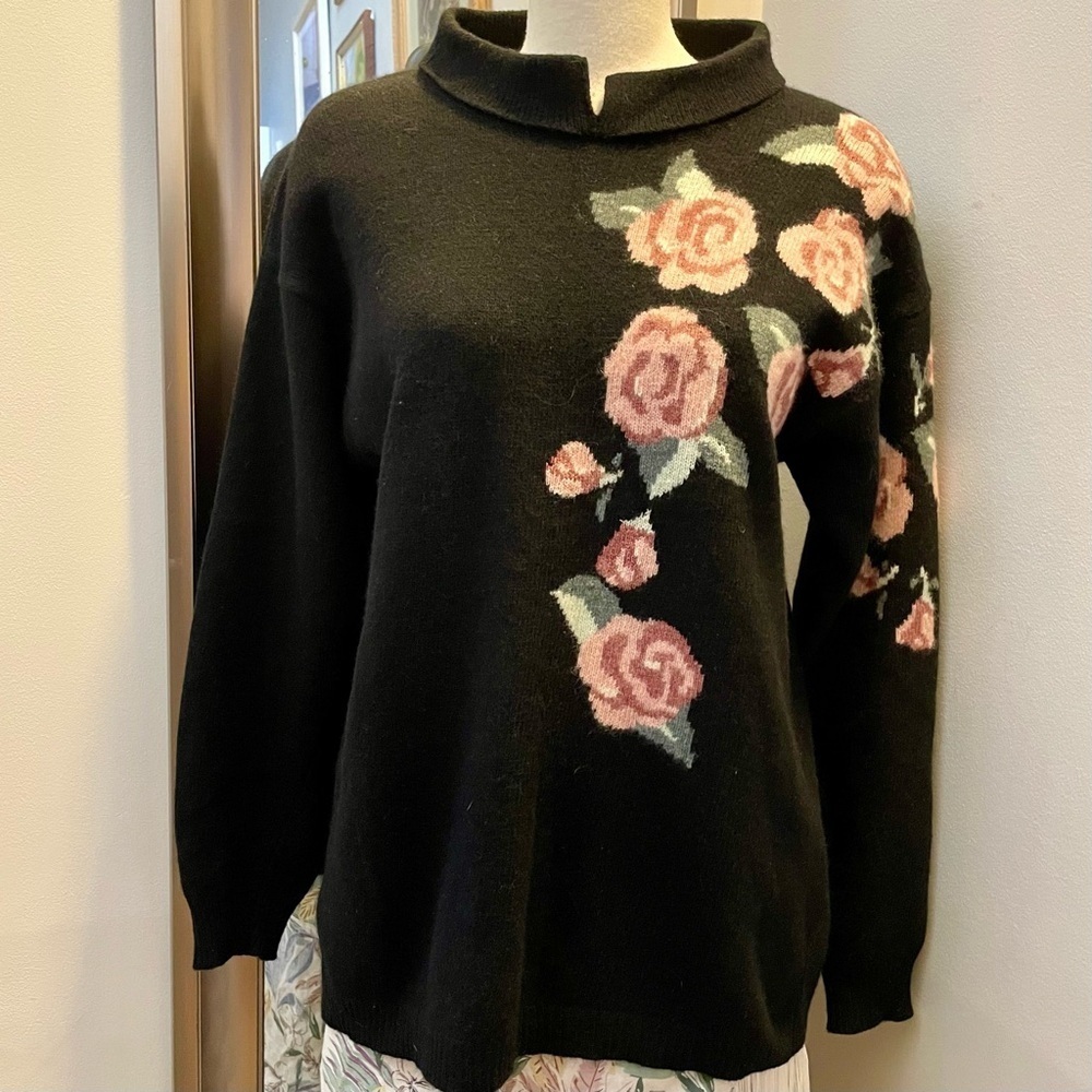 Vintage lambs wool & angora knit sweater size 14